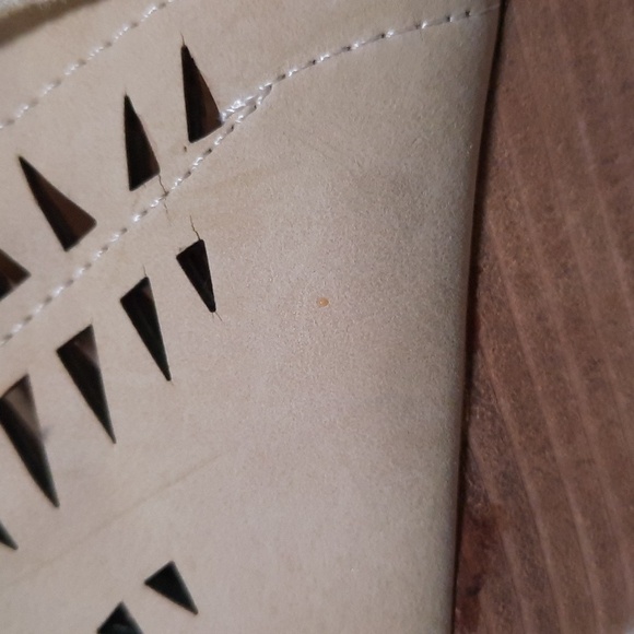 Catherine Malandrino Shoes - Picture 10 of 11